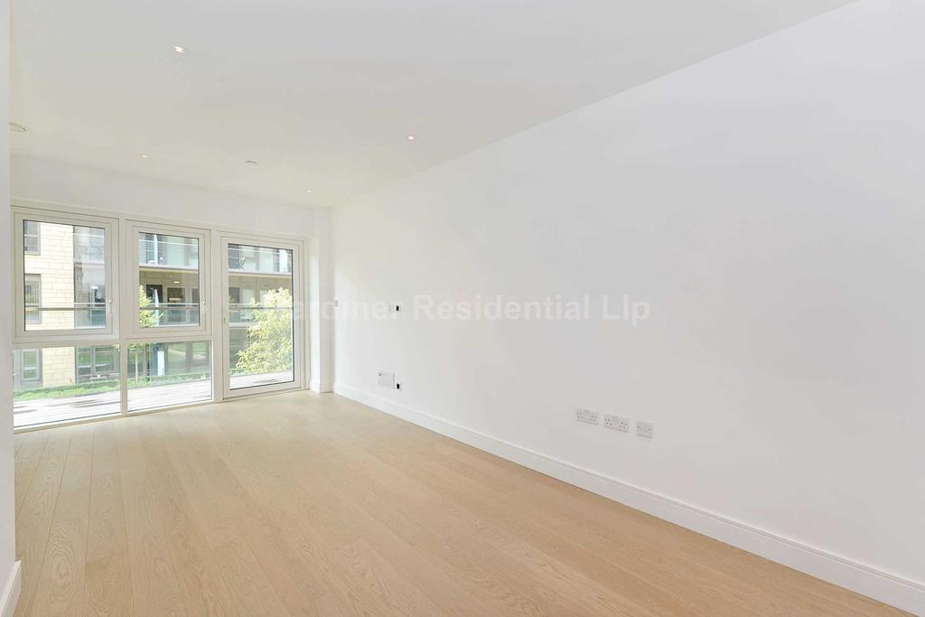 Vista House Dickens Yard 1 bed apartment £1,750 pcm (£404 pw)