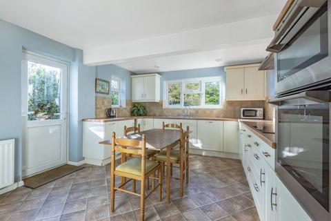 6 Ridgeway Close, Lightwater, GU18 5XU