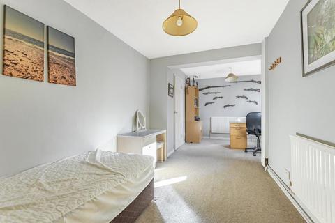 6 Ridgeway Close, Lightwater, GU18 5XU