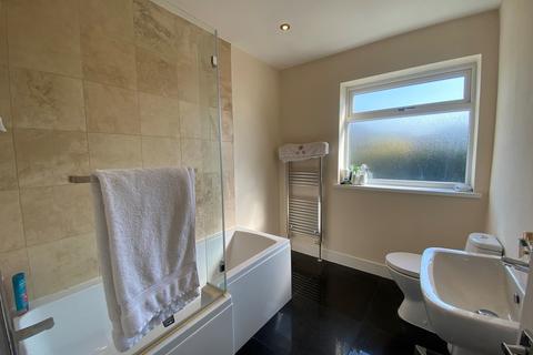 58 Brampton Avenue, Thurcroft, Rotherham, S66 9NG