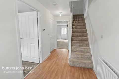 3 bedroom townhouse to rent, Barnton Way, Sandbach