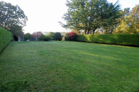 13 Corfe Way, Broadstone, BH18 9ND