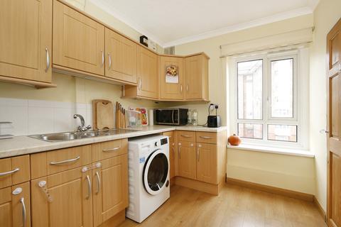 38 The Mound, London, SE9 3AZ