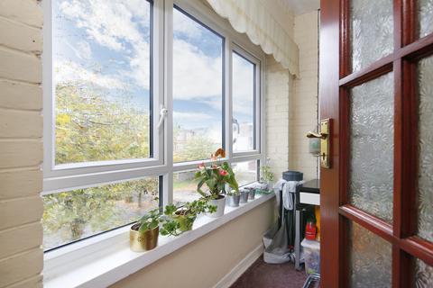 38 The Mound, London, SE9 3AZ