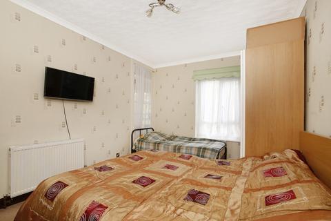 38 The Mound, London, SE9 3AZ