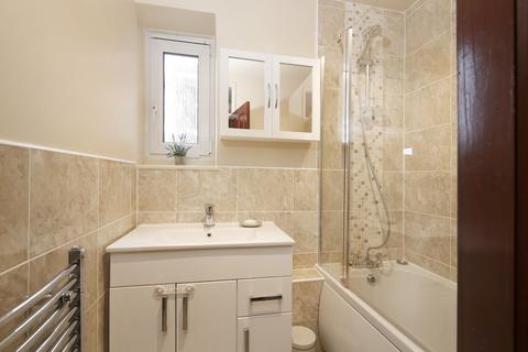 38 The Mound, London, SE9 3AZ