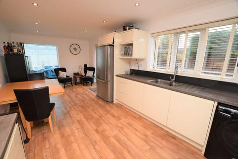 11 Charnwood, Stanley, DH9 8BW