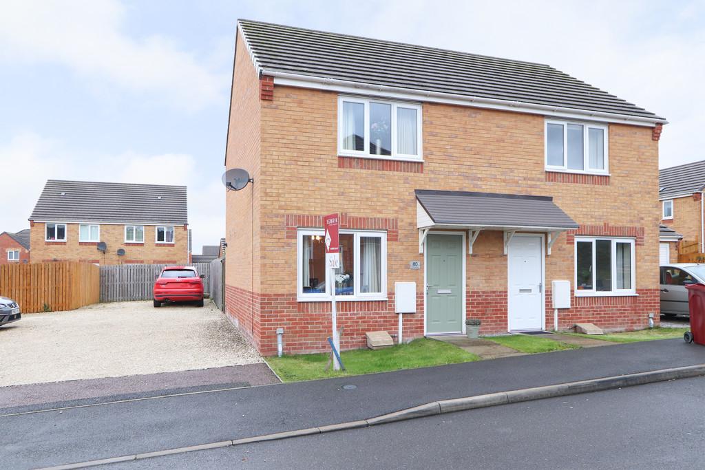 Croft House Way, Bolsover 2 bed semidetached house £129,950