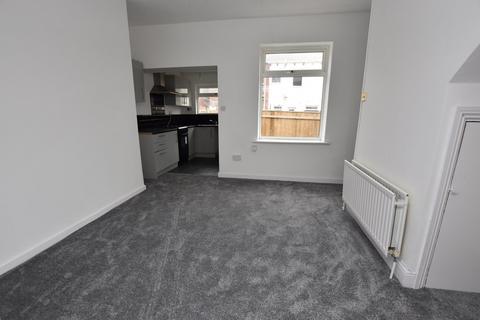 2 bedroom terraced house to rent, Rose Avenue, South Moor, Stanley
