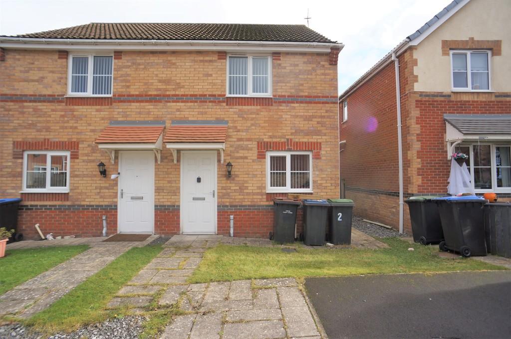 Balmoral Drive, Catchgate, Stanley 2 bed semidetached house £500 pcm