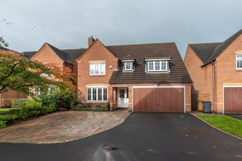 8 Foxton Close, Alrewas, Burton-on-trent, DE13 7FE
