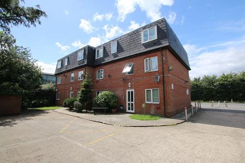 undefined, Colnbrook