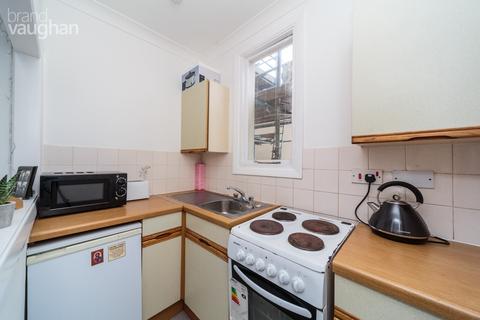 Studio to rent, Sackville Road, Hove, East Sussex, BN3