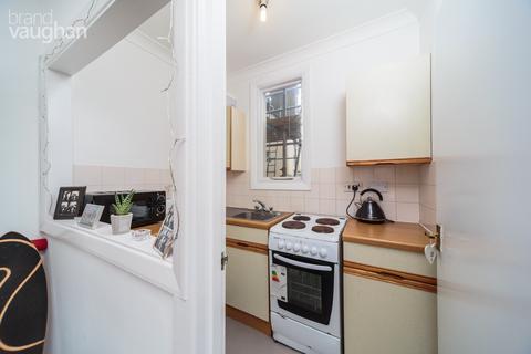 Studio to rent, Sackville Road, Hove, East Sussex, BN3