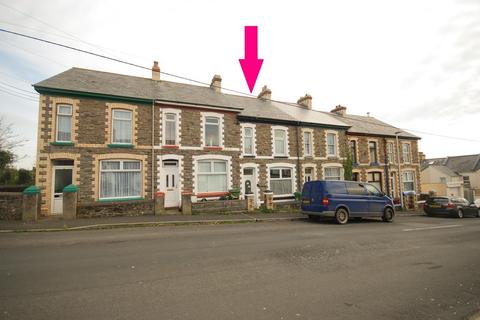4 Waterloo Terrace, Bideford, EX39 3DJ
