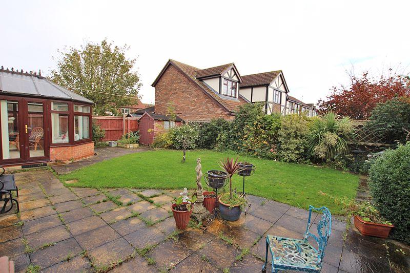 Rear Garden photo 2