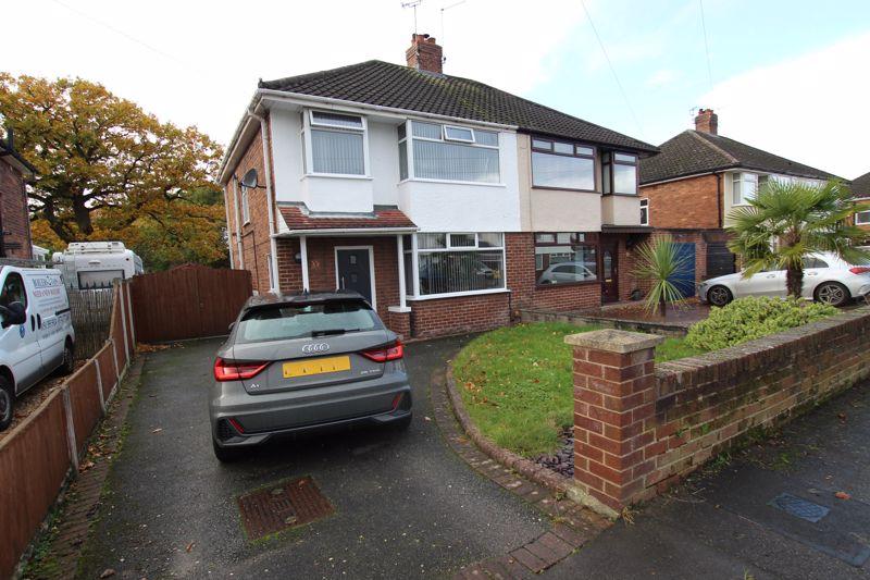 Maple Grove, Ellesmere Port 3 bed semidetached house £225,000
