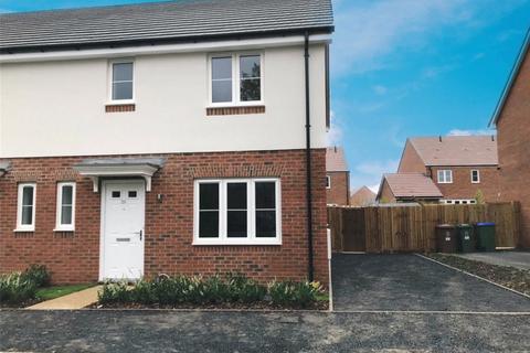 3 bedroom semi-detached house to rent, Sydney Street, Aylesbury, HP21