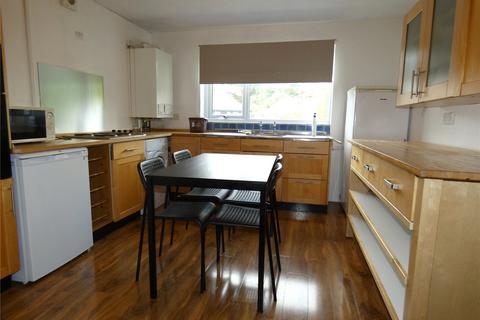 4 bedroom terraced house to rent, Ffordd Tegid, Hirael, Bangor, LL57