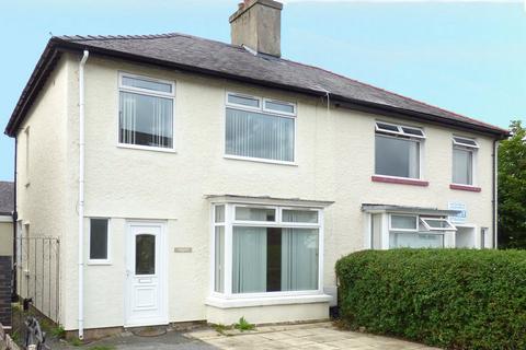 4 bedroom semi-detached house to rent, St Marys Avenue, Bangor, Gwynedd, LL57