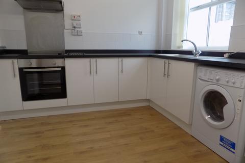 2 bedroom terraced house to rent, Tan Y Graig, Bangor, Gwynedd, LL57