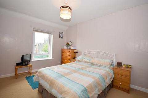 undefined, Field Street, Bangor, Gwynedd, LL57