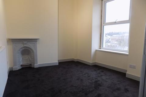 3 bedroom apartment to rent - High Street, Bangor, Gwynedd, LL57
