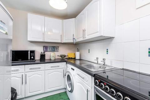 1/4, 39 Banner Road, Glasgow, G13 2HL
