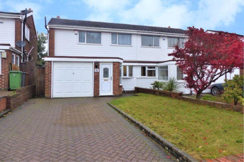 Brabham Crescent, Streetly, Sutton... 3 bed semidetached house £250,000