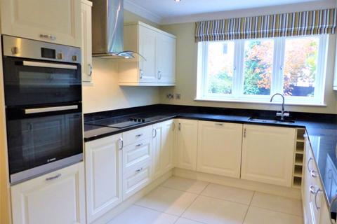 2 Fennel Grove, Streetly, Sutton Coldfield, B74 3QY