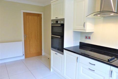 2 Fennel Grove, Streetly, Sutton Coldfield, B74 3QY
