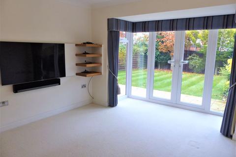 2 Fennel Grove, Streetly, Sutton Coldfield, B74 3QY