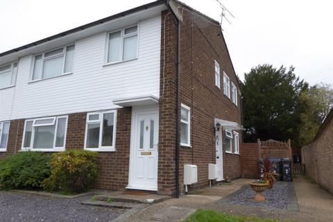 2 Bruce Drive, South Croydon, CR2 8SL