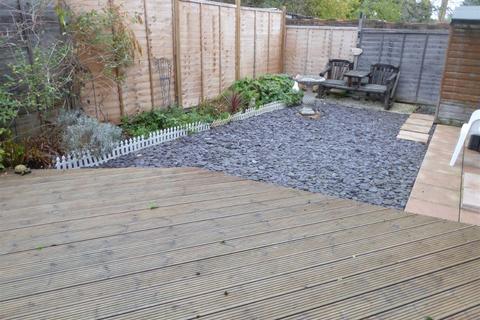2 Bruce Drive, South Croydon, CR2 8SL