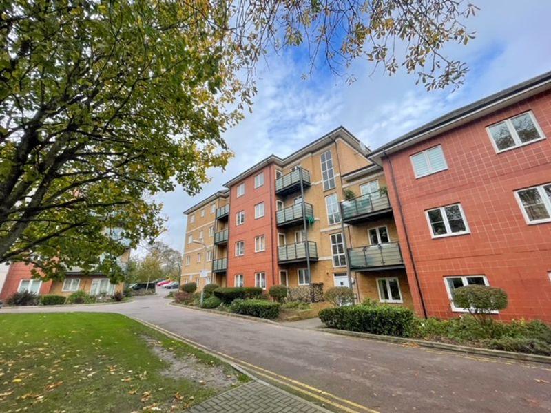 The Parklands, Dunstable 2 bed apartment £185,000