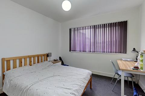 2 bedroom flat to rent, Kensington, Liverpool L6