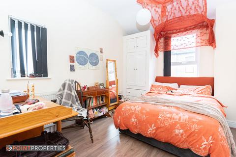 undefined, Kensington, LIVERPOOL L6