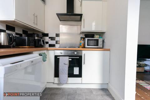 4 bedroom terraced house to rent, Liverpool L15