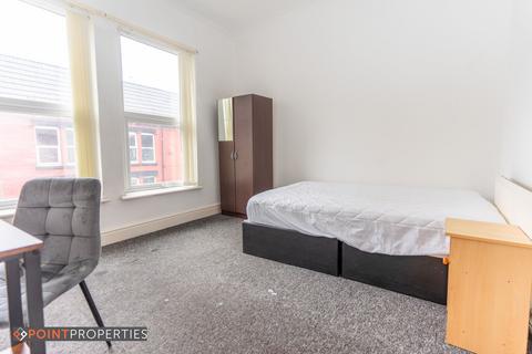 undefined, Smithdown Road, Liverpool L15