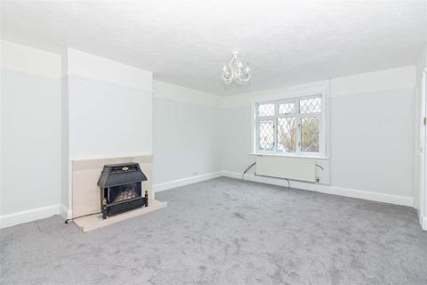 7 Limbrick Lane, Goring By Sea, Worthing, BN12 6AA