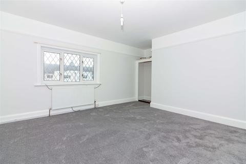 7 Limbrick Lane, Goring By Sea, Worthing, BN12 6AA