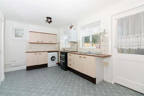 7 Limbrick Lane, Goring By Sea, Worthing, BN12 6AA