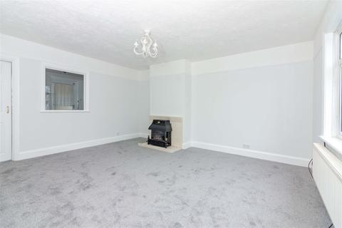 7 Limbrick Lane, Goring By Sea, Worthing, BN12 6AA