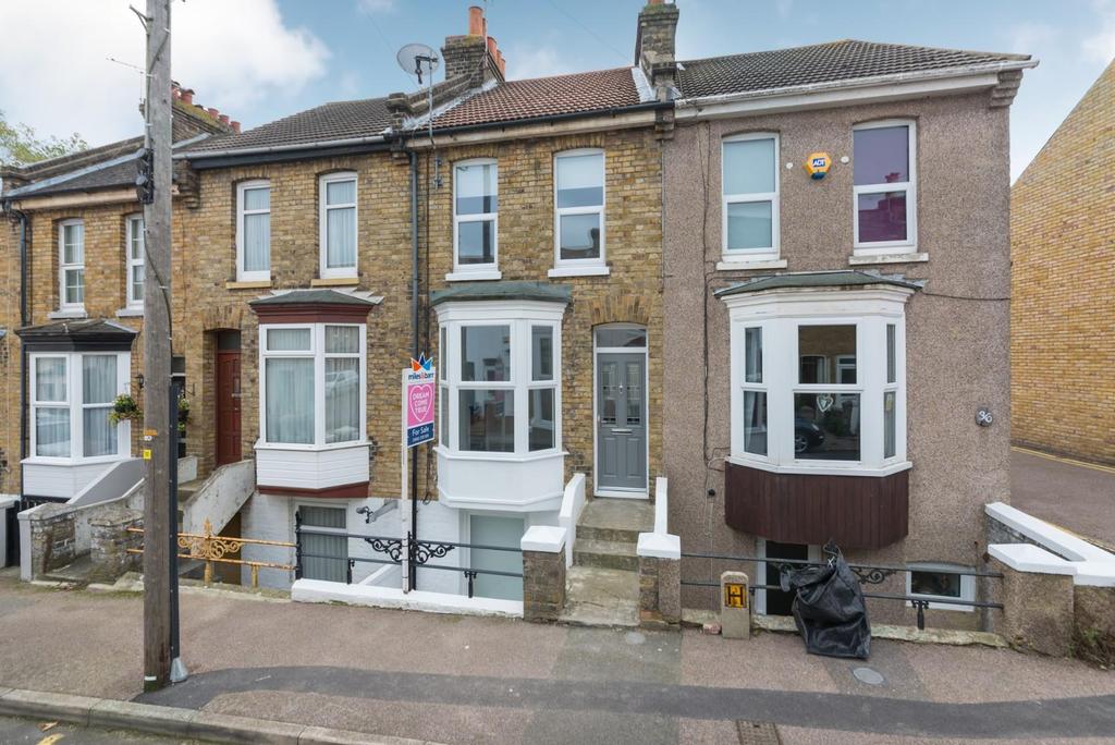 Bloomsbury Road, Ramsgate 3 bed terraced house £240,000