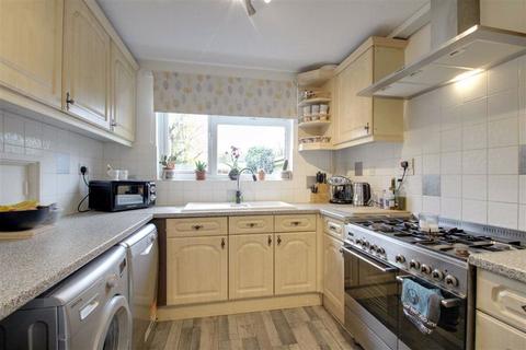 22 Croft Close, Chipperfield, Kings Langley, WD4 9PA