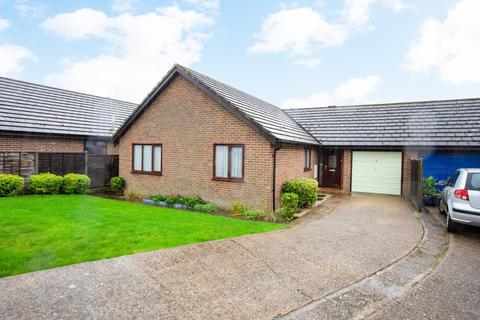 8 Northdowns Close, Old Wives Lees, Canterbury, CT4 8BP