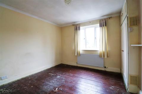 6a Central Parade, Sidcup, DA15 7DH