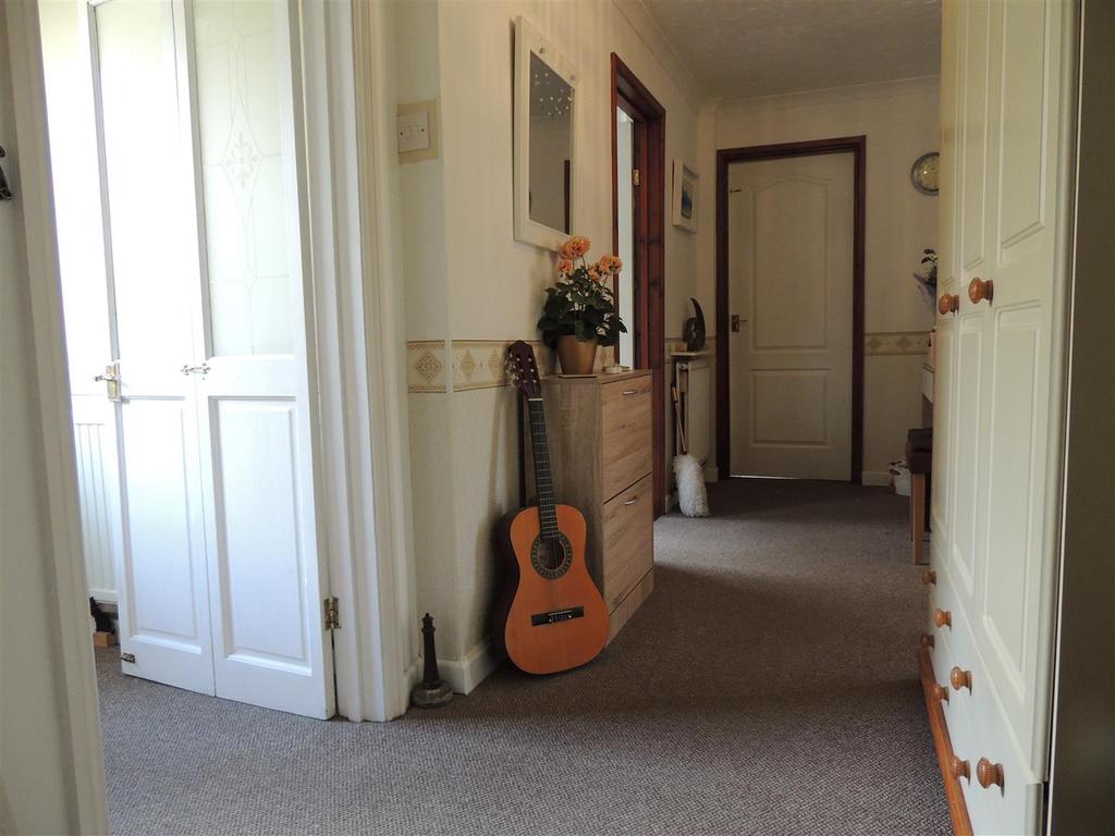 Entrance Hall:
