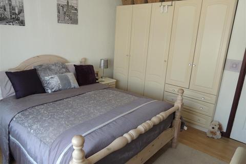 16 Polkyth Road, St Austell, PL25 4LW