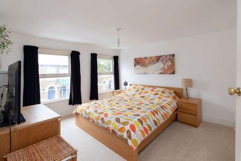 23 Mooreland Road, Bromley, BR1 3RD